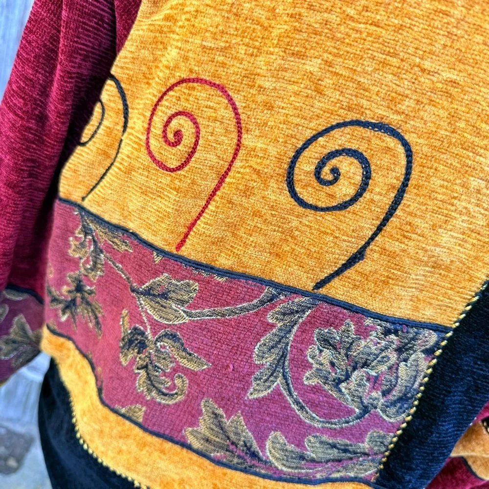 Vintage Allure Maroon Gold Tapestry Patchwork Embroidered Velour Cardigan Small - Picture 6 of 7